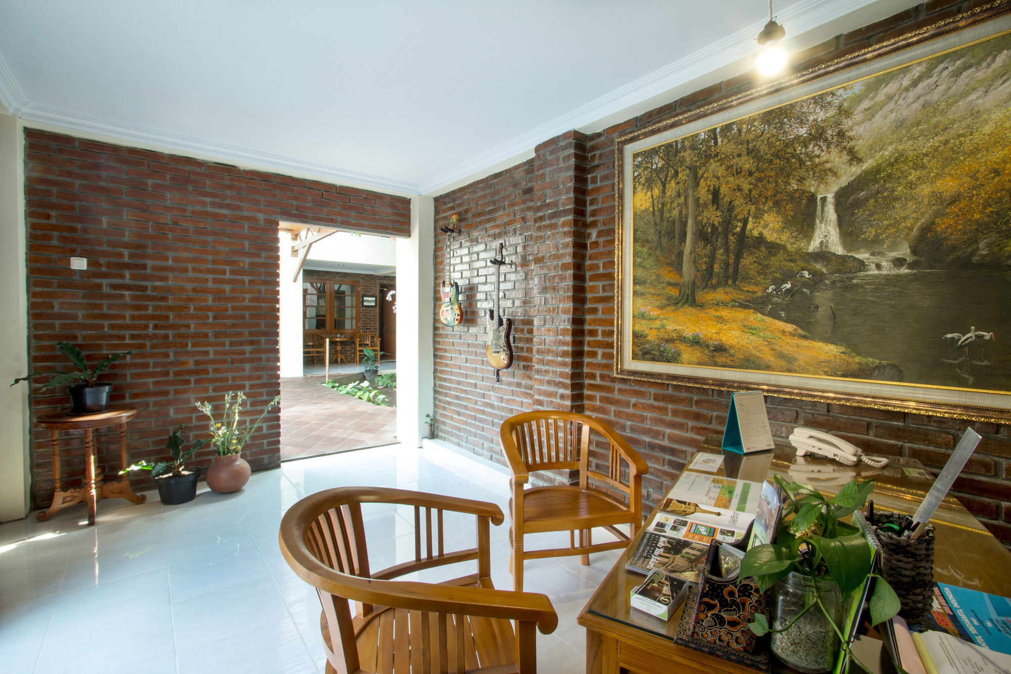 De Hostel Yogyakarta Ngoại thất bức ảnh